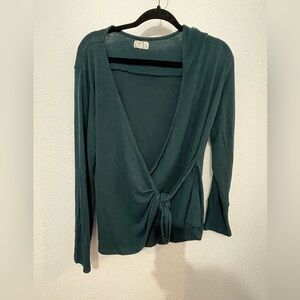 Maurice’s 24/7 Dark Green long sleeve sweater blouse wrap size XL